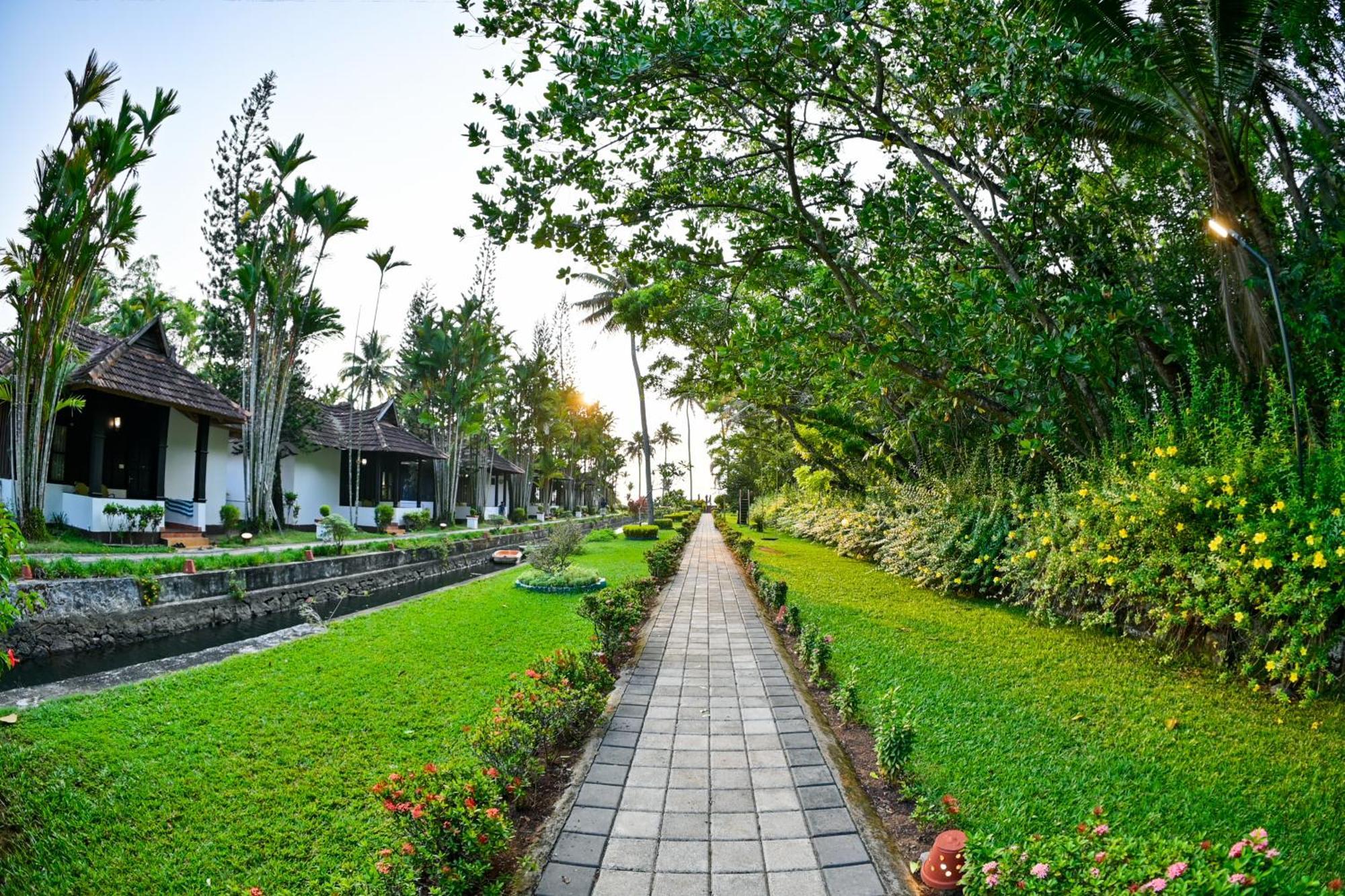 Paradise Heritage Resort Kumarakom Zewnętrze zdjęcie